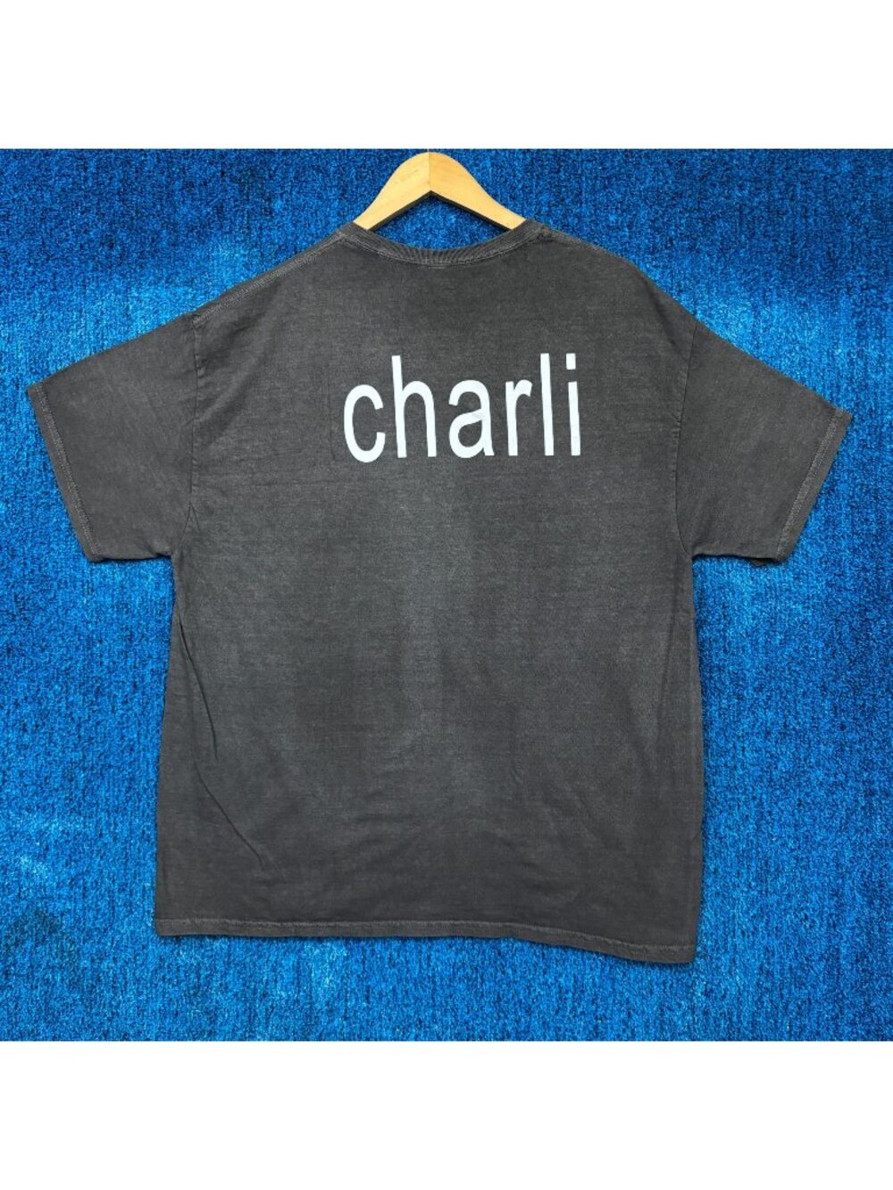 Charli and brat Spell Out Baggy Electro-Dance Popstar Tee L